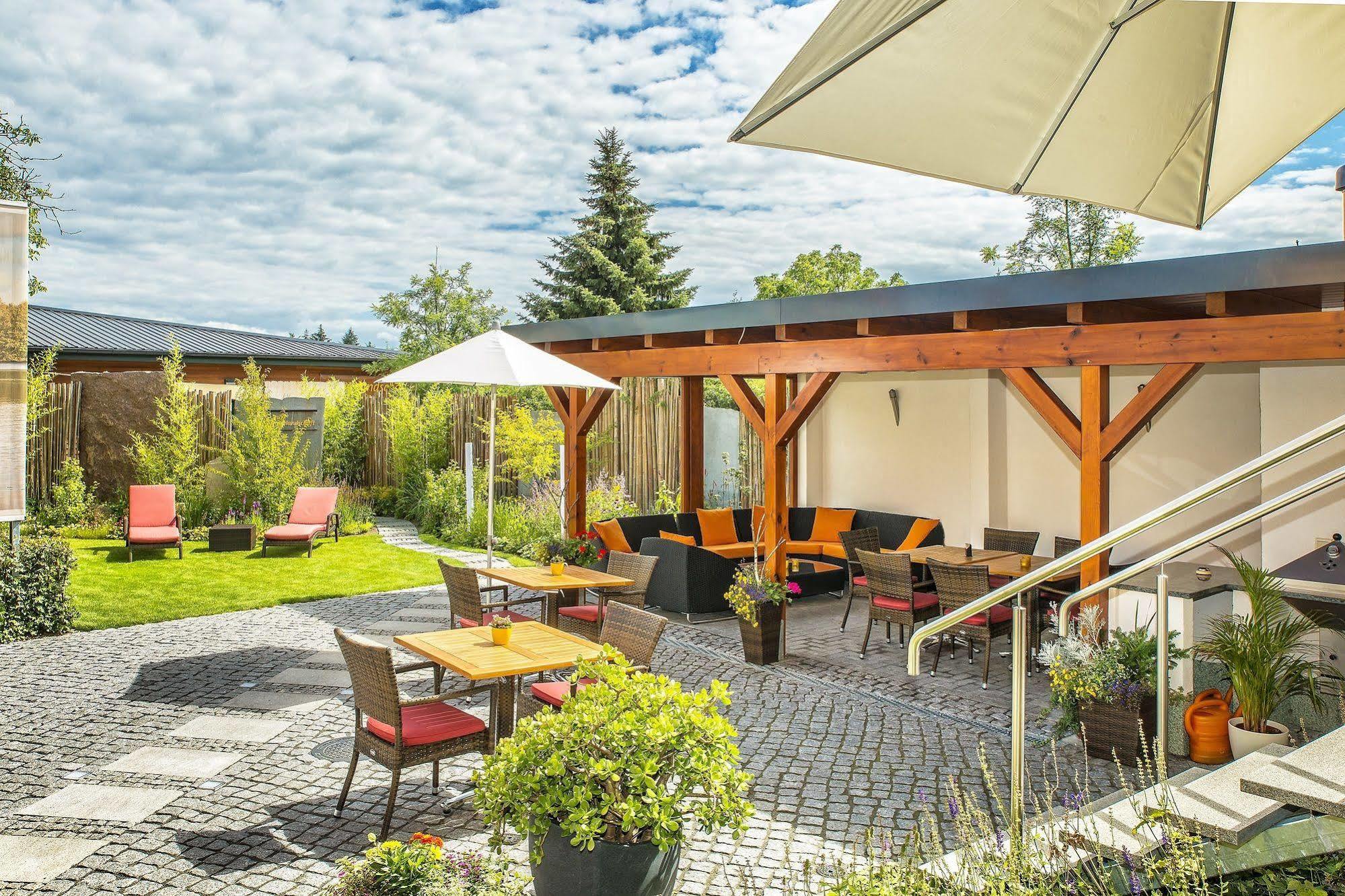Sonn'Idyll Hotel & Saunalandschaft Rathenow Exterior foto